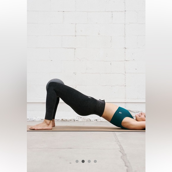 FPMovement Go To Legging-M/LG-Washed Black-NWT - Picture 3 of 7